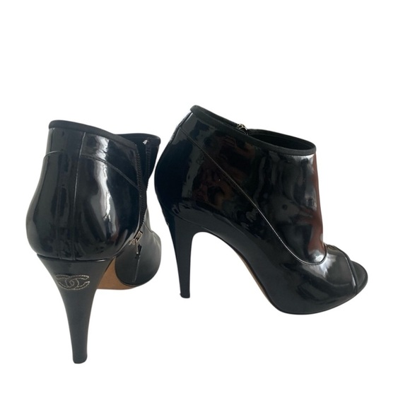 Authentic Chanel Patent Leather Peep Toe Booties
Size: 40 - Picture 2 of 12